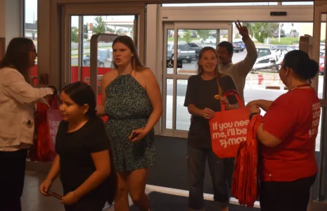 Shoppers flock to grand opening of Marshalltown TJ Maxx Sunday morning